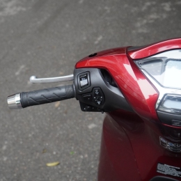 Xe Máy Honda SH 350i ABS 2022 Máy Thái Đỏ